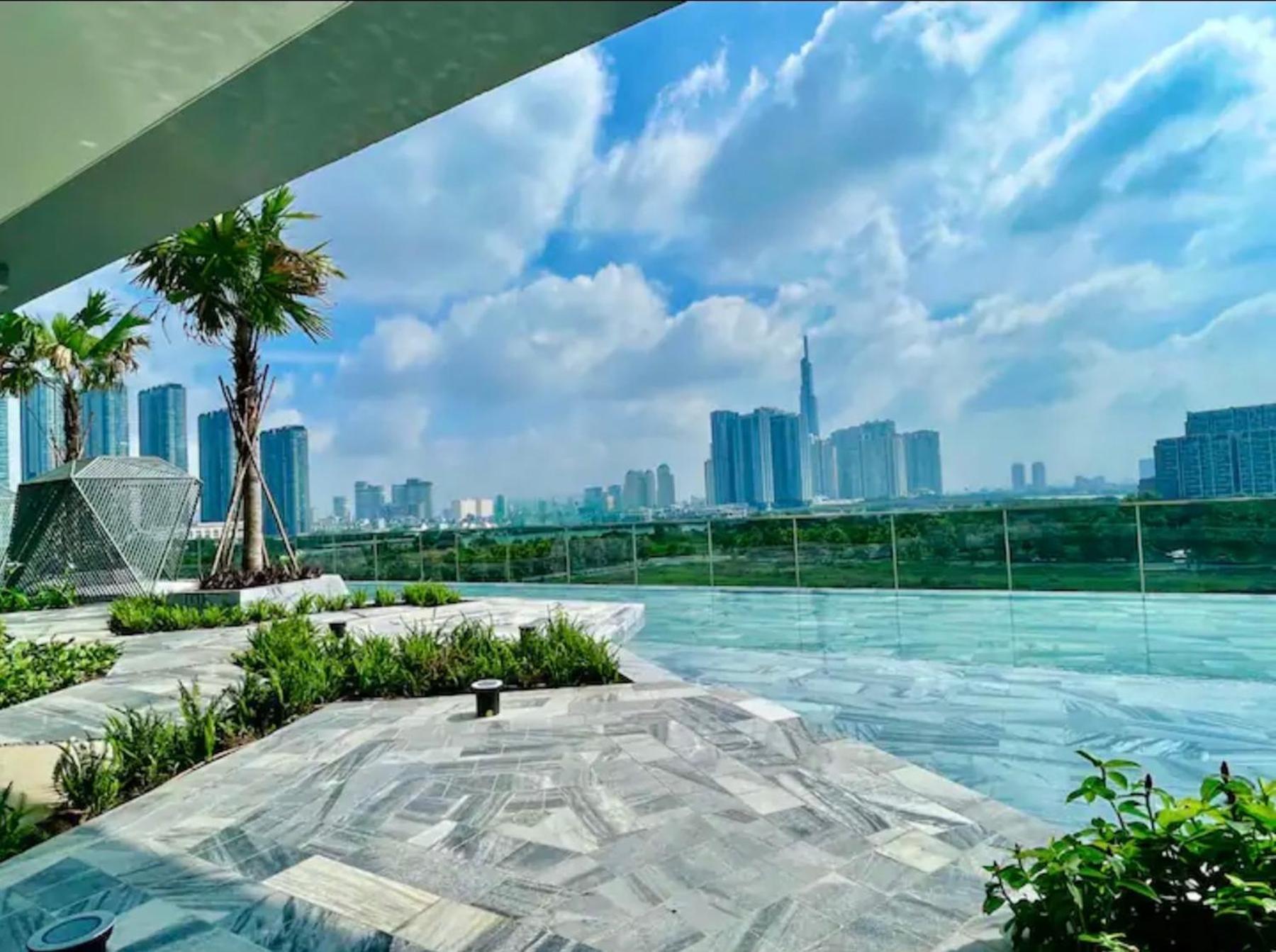 The Metropole -Complex "Opera, Crest, Galleria " -Free Pool-Gym-Sauna Room-Yoga Room Ciudad Ho Chi Minh  Exterior foto
