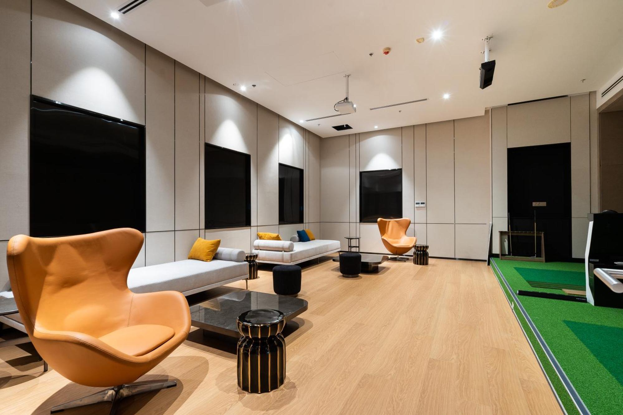 The Metropole -Complex "Opera, Crest, Galleria " -Free Pool-Gym-Sauna Room-Yoga Room Ciudad Ho Chi Minh  Exterior foto