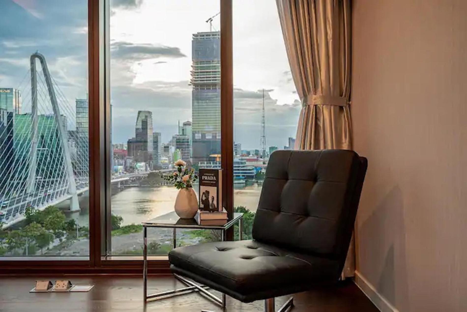 The Metropole -Complex "Opera, Crest, Galleria " -Free Pool-Gym-Sauna Room-Yoga Room Ciudad Ho Chi Minh  Exterior foto