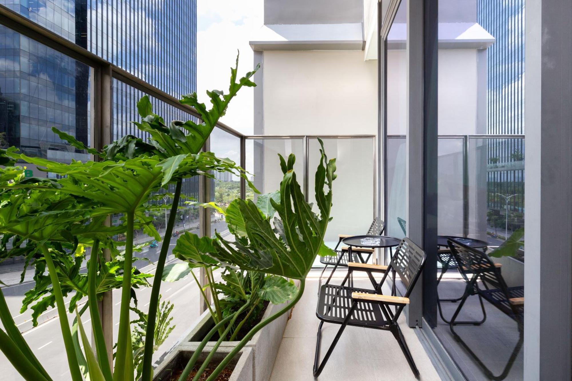 The Metropole -Complex "Opera, Crest, Galleria " -Free Pool-Gym-Sauna Room-Yoga Room Ciudad Ho Chi Minh  Exterior foto